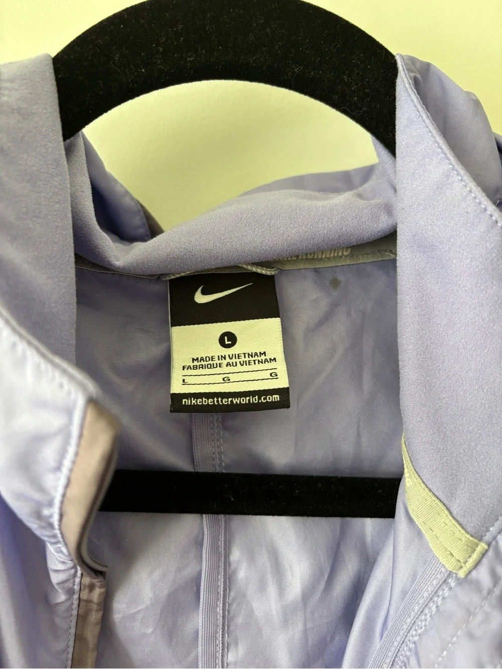 Nike Women's Lavender & Plum Lightweight Windbreaker Jacket